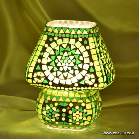 Table Top Green Mosaic Glass Table Lamp