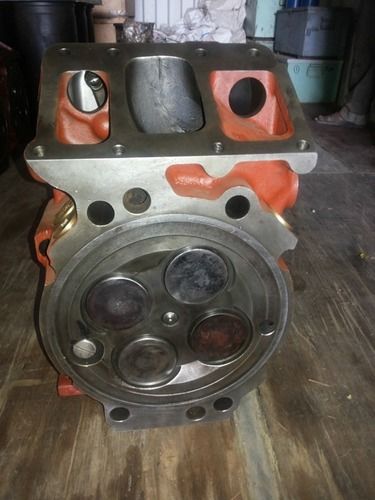 Mak M332 Cylinder head