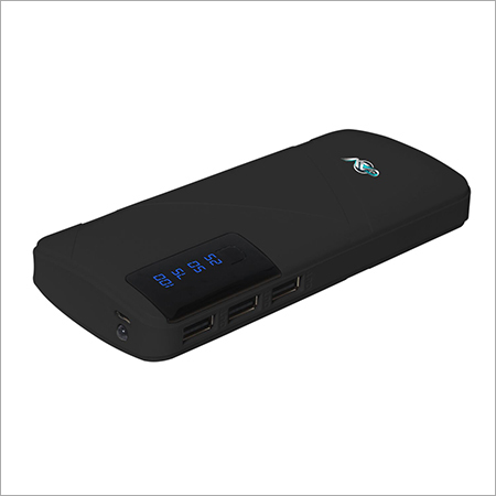 GVPBG04R13BK GAV G04 Power Bank 13000 mAh with 3 USB Ports with Torch Black