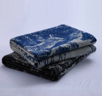 Jacquard knitted blanket