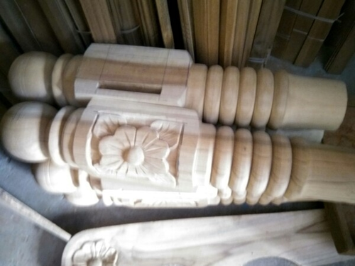 Fine Finish Wooden Master Pillar