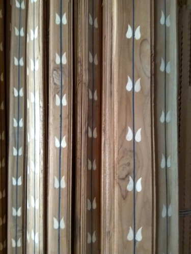 Wooden Taper Corner - Fine Finish Wood, Carved Craftsmanship | Antique Imitation, Folk Art, Nautical Style, Artificial Design