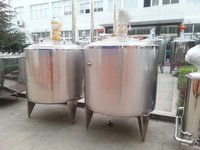 Square Stainless Steel Tank High Shear Emulsifying Capacity: 1500 Ltr Kg/hr