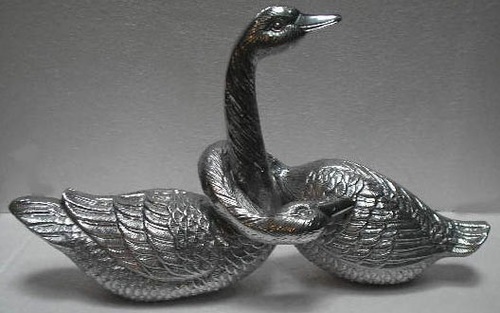 Aluminium Swan Sculpture