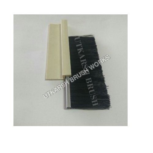 Plastic Section Strip Brush