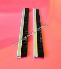 Nylon Strip Brush with GI base