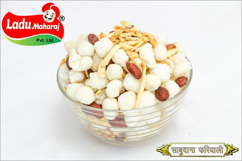 Makhane Falahari Namkeen Carbohydrate: 3 Grams (G)