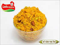 Corn Flakes Charkha Mix Namkeen Carbohydrate: 14 Grams (g)