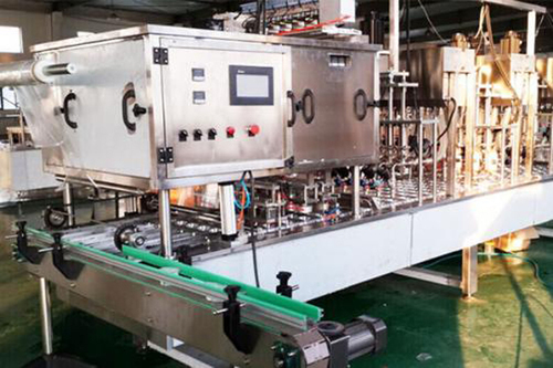 Automatic Cup Filling and Sealing Machine