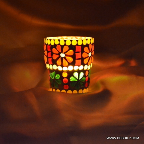 Flower designed Very Small Clear Glass Candle Holder