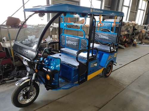 Electric Three-wheeled vehicle