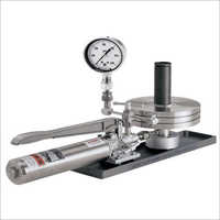 Dead Weight Tester - Premium Grade Stainless Steel, Accurate Measurement Device With Longer Life And Flawless Finish