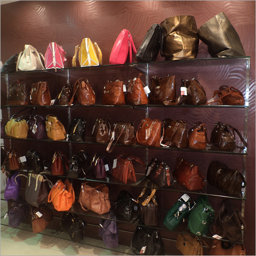 Bag Display Racks Design: Plain Also Available As Per Client Request