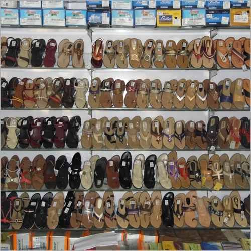 Shoe Display Racks Design: Plain