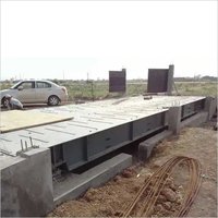 Weighbridge Terminal - Steel Material, Standard Size, Grey Color | Designed For Industrial Usage