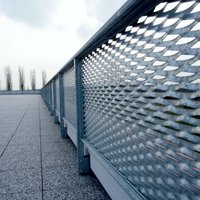 Expanded Metal Fencing - Steel, Stainless Steel, & Aluminum | Durable, Polished Finish With Versatile Openings And Decorative Effects