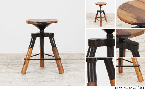 IRON TRIPOD STYLE STOOL