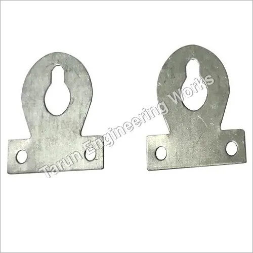 Key Hole Mirror Mounting Plate