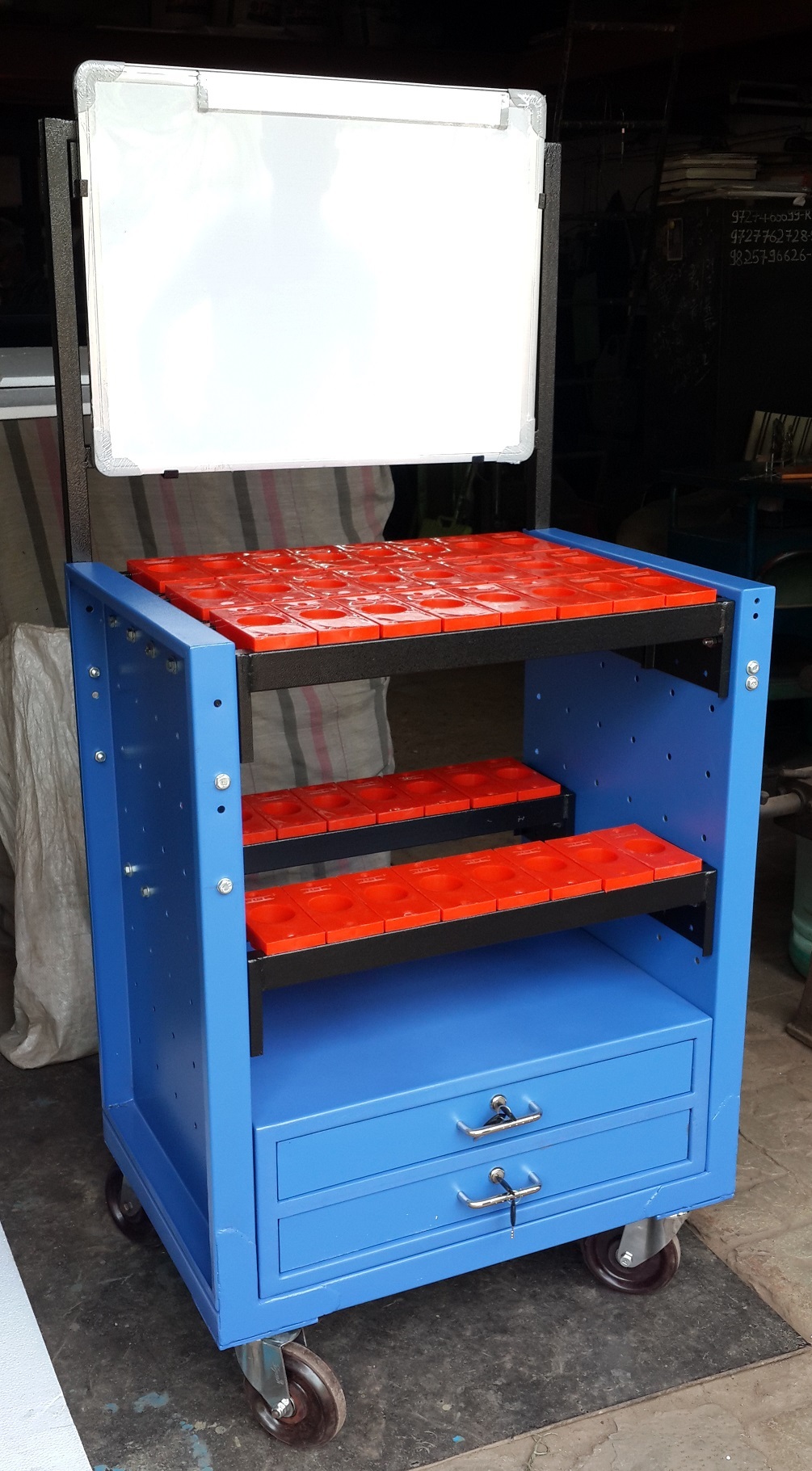 VMC LD Light Duty Tool Trolley