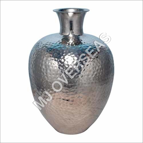Hammered Aluminium Vases Height: 10*16Mm Millimeter (Mm)