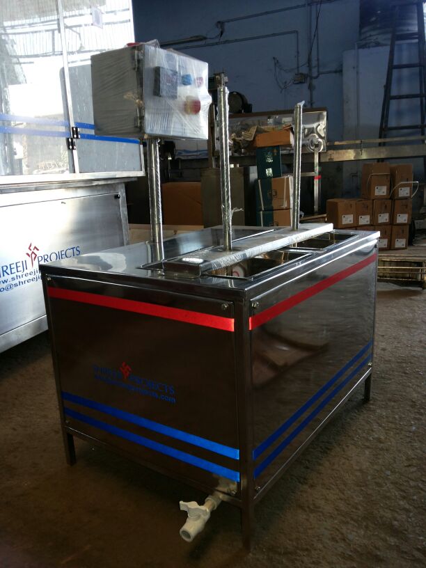 Jar Filling Machine - Application: Beverage
