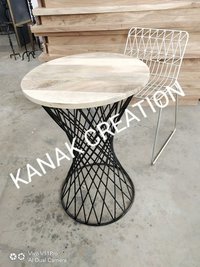 Industrial Style Metal Framed Round Table with Wooden Top