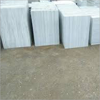 White Marble Slab - Makrana Marble Slabs, Customized Size, Polished Finish, Elegant White Color, Zero Water Absorption 