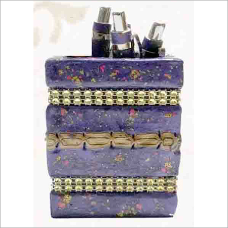 Pen Display Stand - Handcrafted Elegance | Intricate Lace Work, Alluring Color Display, Eye-Catching Design