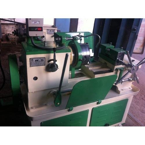 GI Pipe Threading Machine