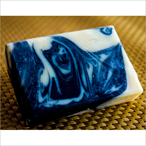 Charcoal Handmade Organic Soap - 100g Solid Bar | Deep Cleans Without Damaging Skin pH, Ideal for Acne Prone Skin, Made with Natural Oils and Bamboo Charcoal