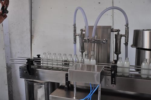 Liquid Bottle Filling Machine Application: Medical