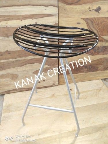 Handmade Iron Metal With Silver Paint Legs Stool