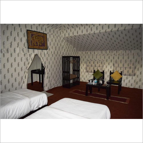 Resort Interior Indoor Tent Capacity: 3-4 Person