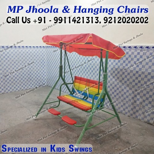 Free Standing Outdoor Baby Swing Capacity: 200 Kg/Day