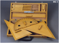 GEOMETRICAL INSTRUMENTS BOX