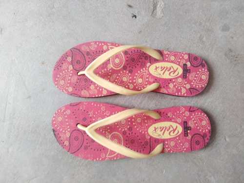 Pink printed slipper