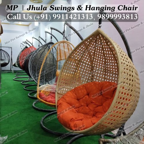 Garden Hammocks Swing Jhula & Hanging Swing Chairs Jhoola Capacity: 1000 Kg/Day