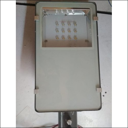 6W To 12W Solar Street Light