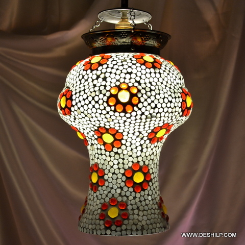 White And Red Beautiful Glass Decor Wall Hanging - Finish: Handmade