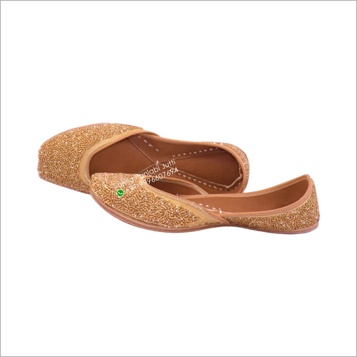 Trending on sale punjabi jutti