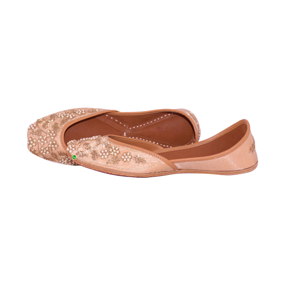 Peach Color Flower Punjabi Jutti Heel Size: Flat