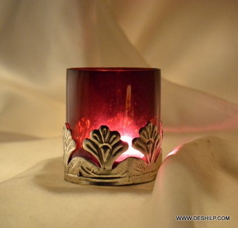 Metal Fitting Glass T Light Candle Holder