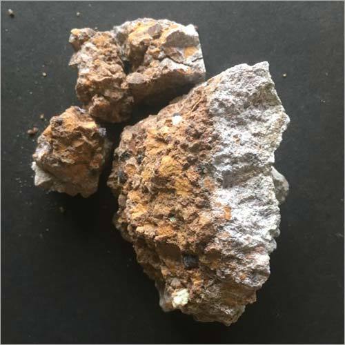 Fused Magnesite Lump - High Purity, Smooth Finish, Brown Color | Ideal for Chemical Industry Use, Customizable Purity Levels