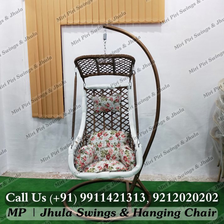 Wicker Outdoor Swing