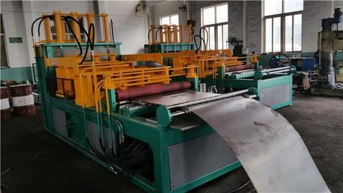 1300/1600 Corrugated Fin Forming Machine For Transformer Corrugated Wall Tank Production