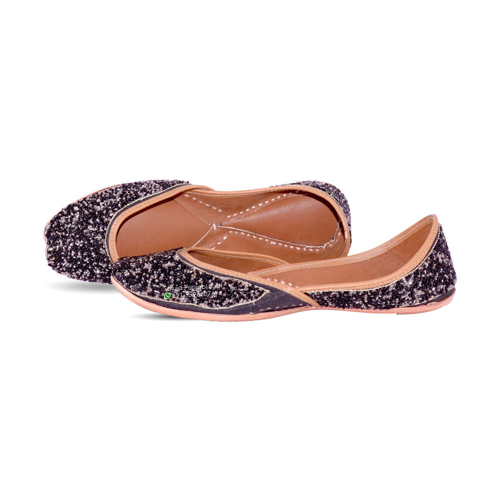 Black Color Kachra Punjabi Jutti For Woman Heel Size: Flat