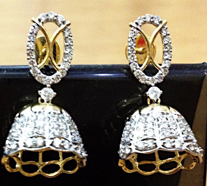 Diamond Gold Earring