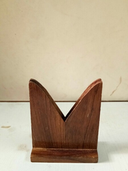 LENS HOLDER