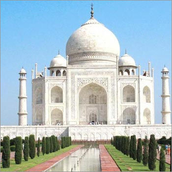Taj Mahal 4N-5D Tour Packages By MARUTIYATRA. COM