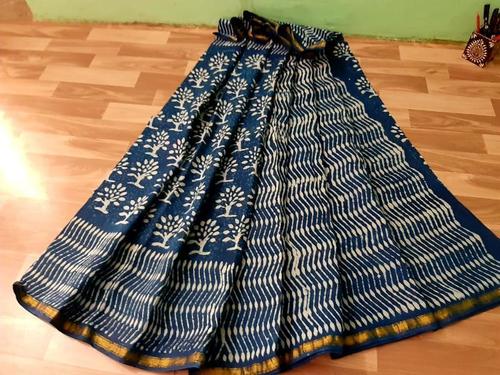 Cotton Malmal Block Printed Saree With Gold Zari Bordar